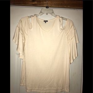 NWOT So Soft Hannah Cold Shoulder cream top M